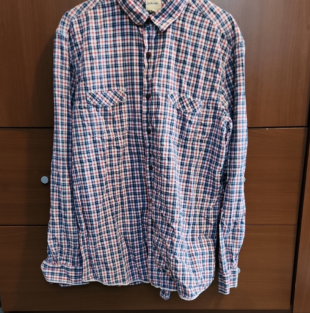 G.H. Bass & Co. Men's Red, Blue and White Plaid Button-Down Shirt